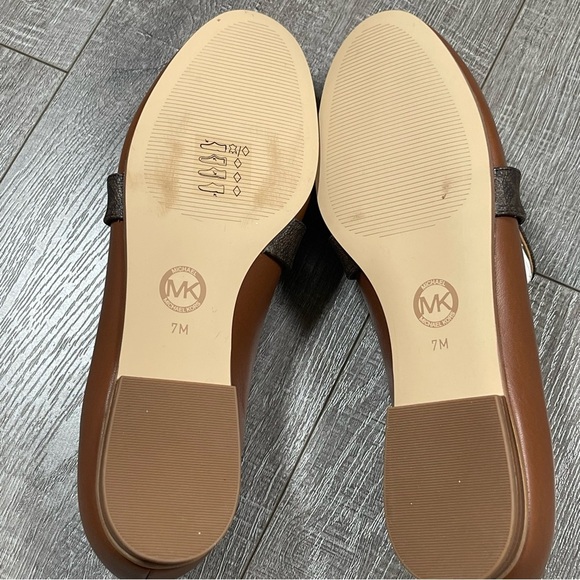 MICHAEL KORS RORY LEATHER AND LOGO LOAFER Flats Size 7 - Picture 5 of 7